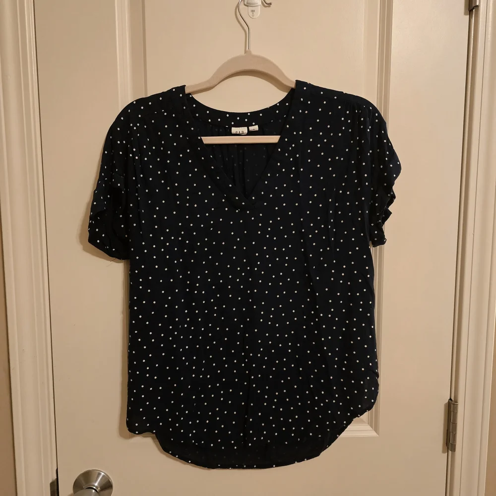 GAP Dark Blue Polka Dot Blouse - Picture 2 of 4
